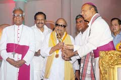 M. Karunanidhi with Catholic bishops of Tamil Nadu.