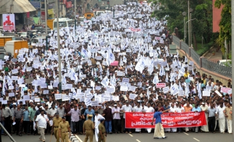 Rally against bar closure in Kerala (2014)