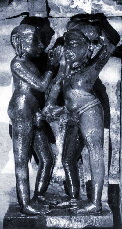 Homosexual encounter depicted in the Temple of Visvanatha, Khajuraho (10th century).