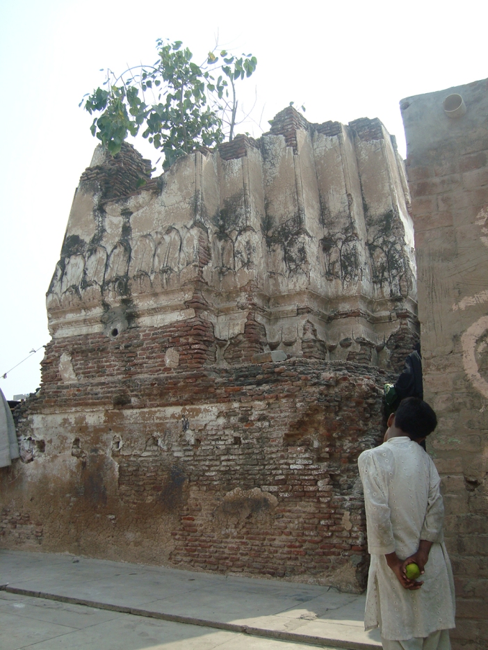 Sitla Temple, Lahore, Pakistan. Photo (C) Haroon Khalid